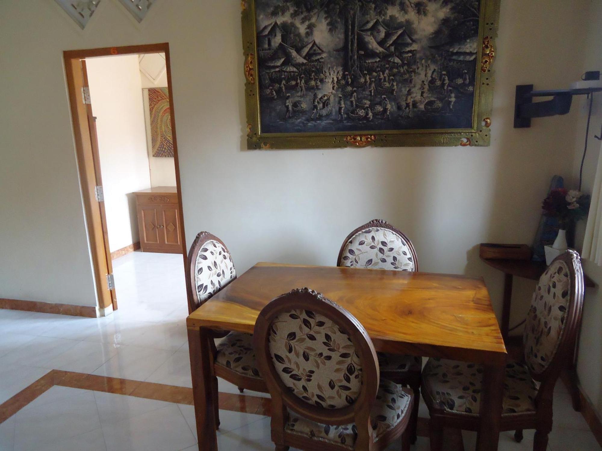 Kerobokan The Reinhold Guesthouse Bali מראה חיצוני תמונה