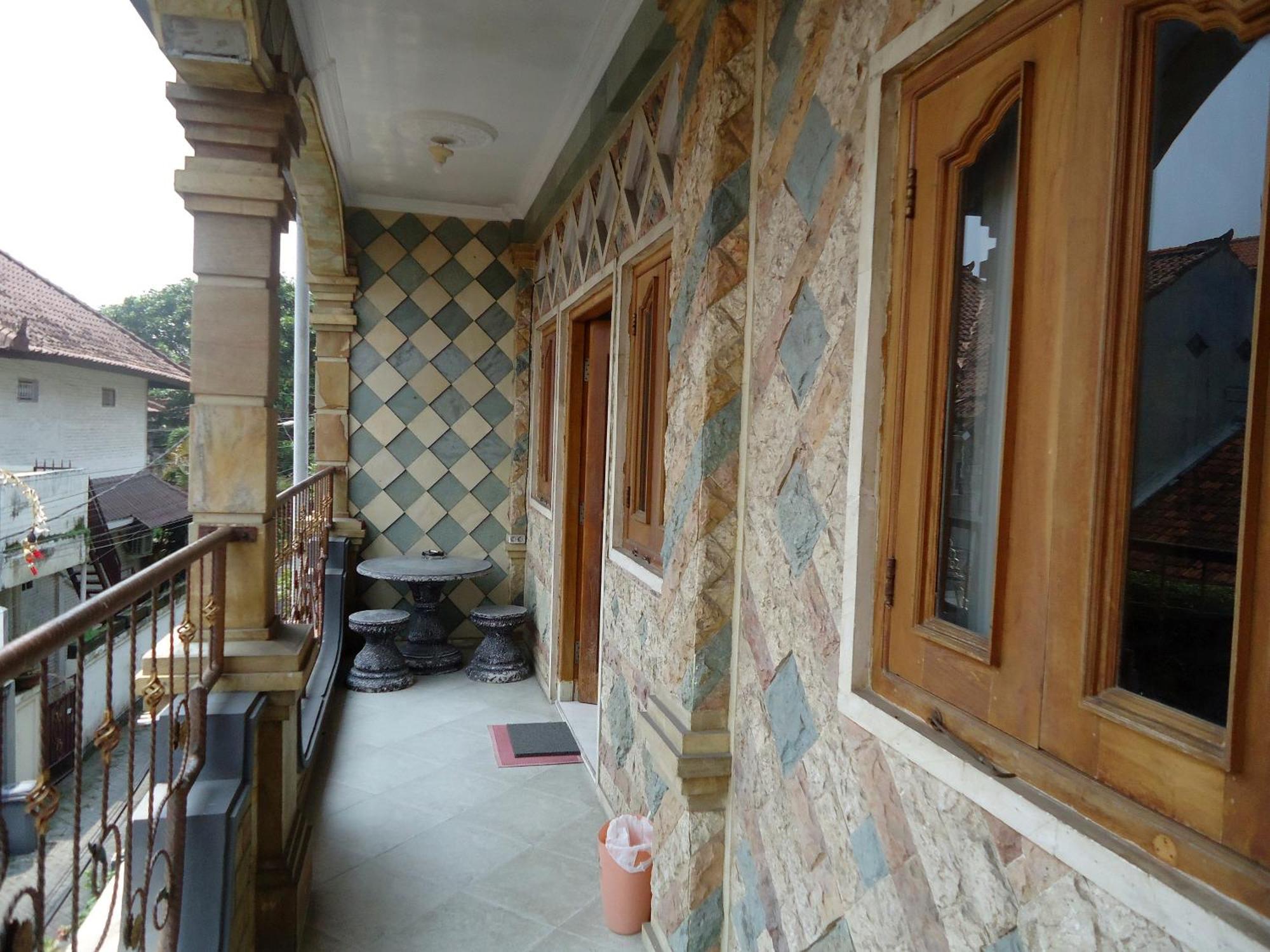 Kerobokan The Reinhold Guesthouse Bali מראה חיצוני תמונה