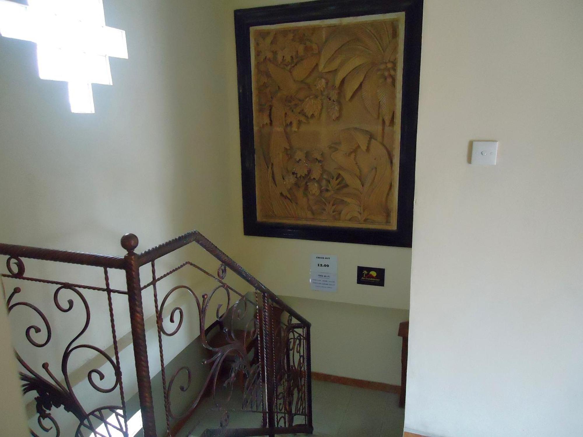 Kerobokan The Reinhold Guesthouse Bali מראה חיצוני תמונה