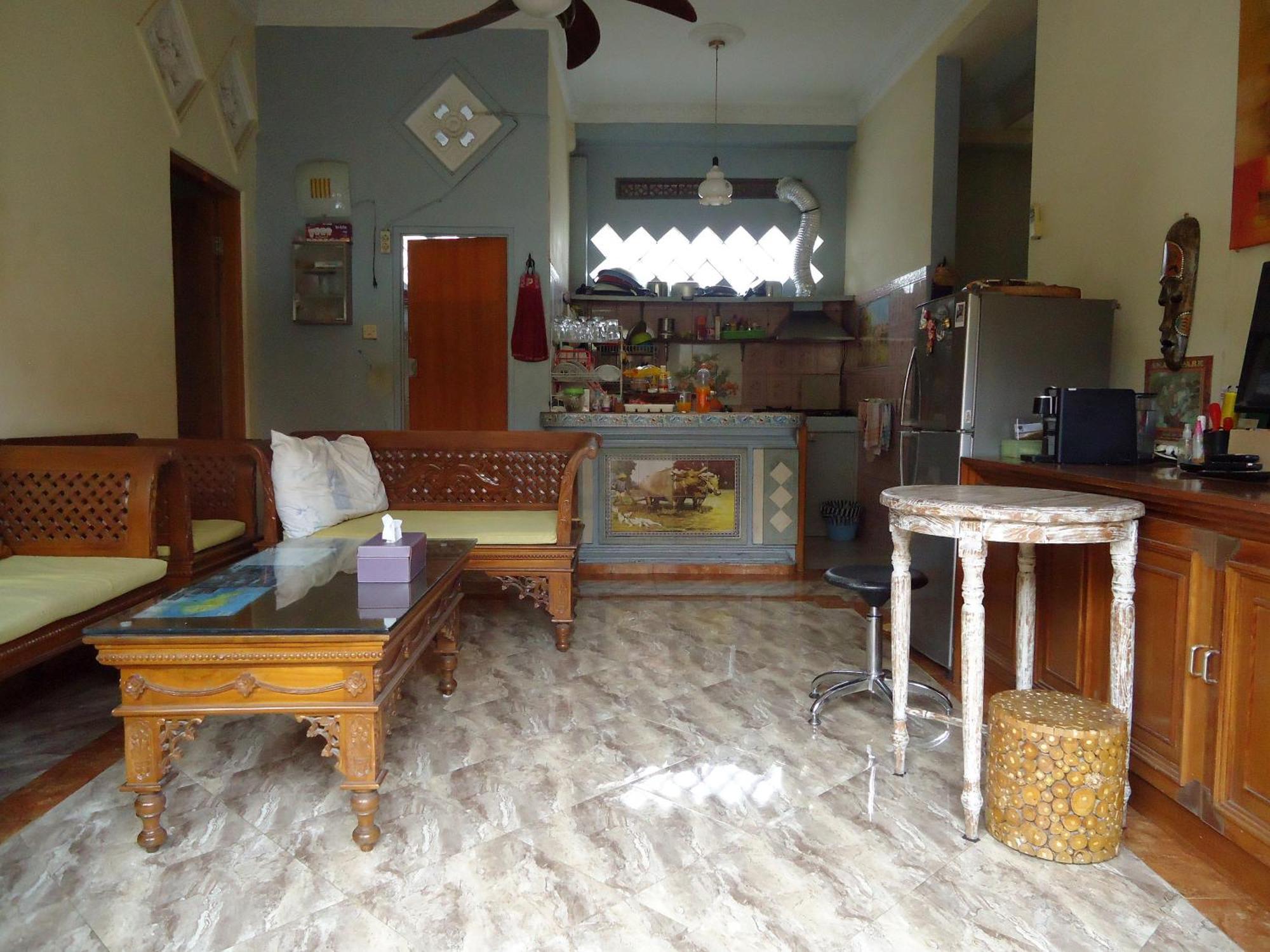 Kerobokan The Reinhold Guesthouse Bali מראה חיצוני תמונה