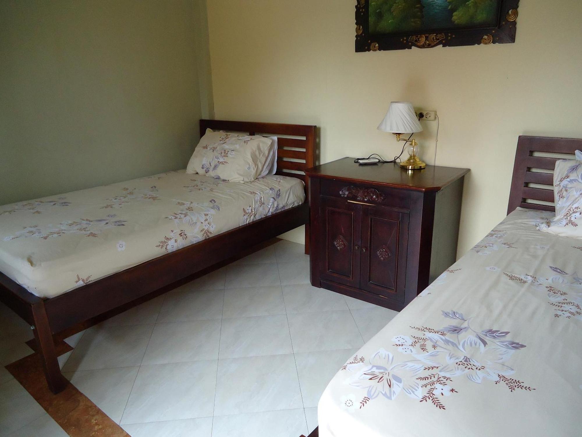 Kerobokan The Reinhold Guesthouse Bali מראה חיצוני תמונה
