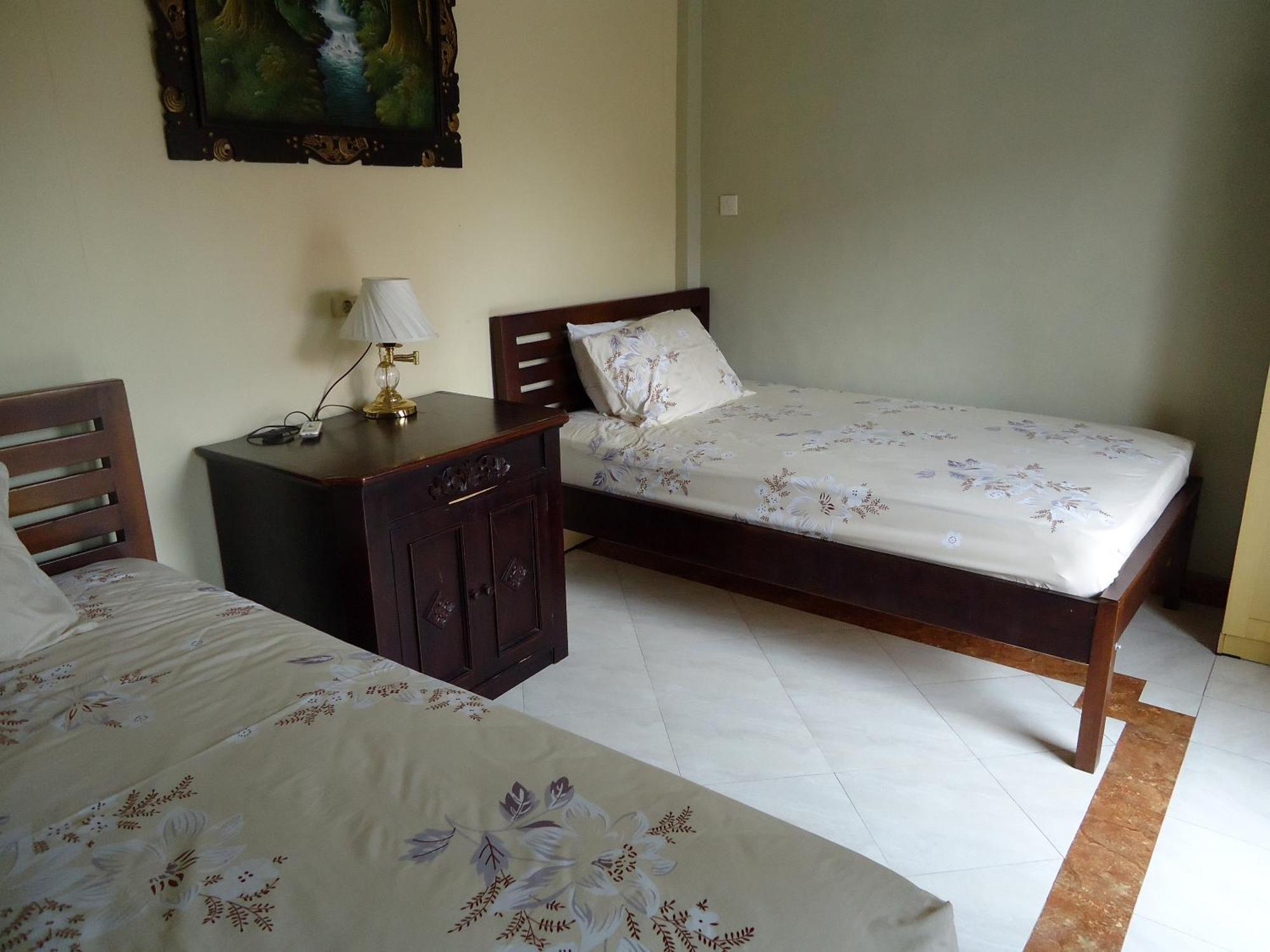 Kerobokan The Reinhold Guesthouse Bali מראה חיצוני תמונה